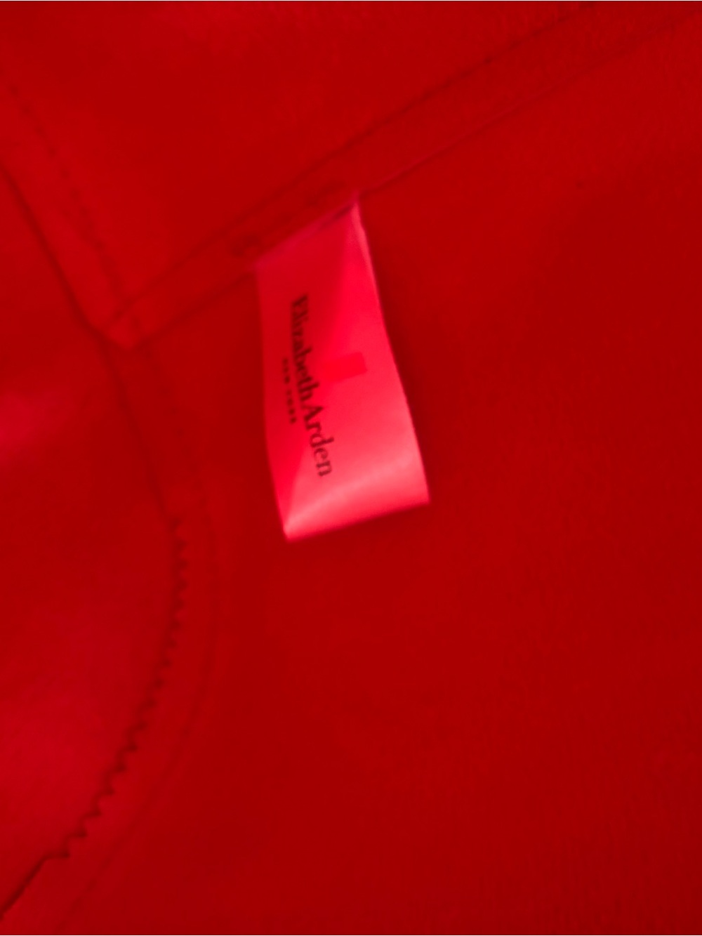 Estee Lauder Red Bucket Shoulder Bag - Picture 10 of 10